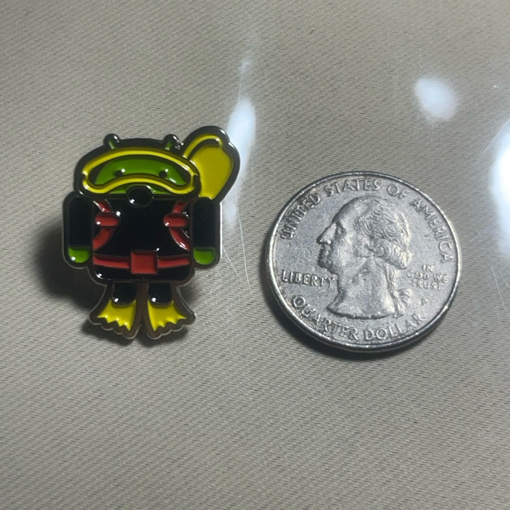 Google Android Robot Diver Enamel Pin